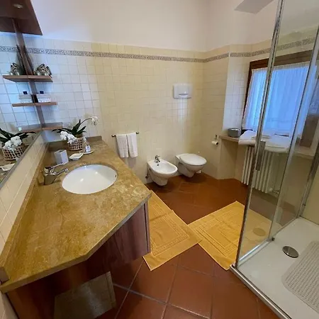 La Casa Di Mimi Apartment *