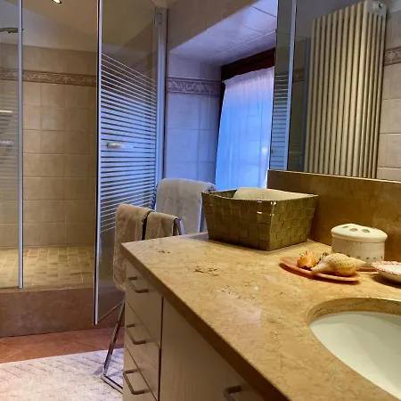 La Casa Di Mimi Apartament *
